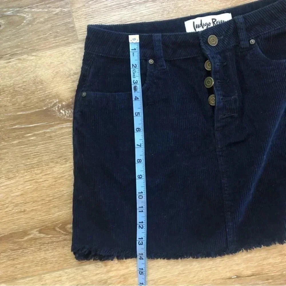 Indigo Reign Navy Raw Edge Button Up Corduroy Skirt Size 5 GUC